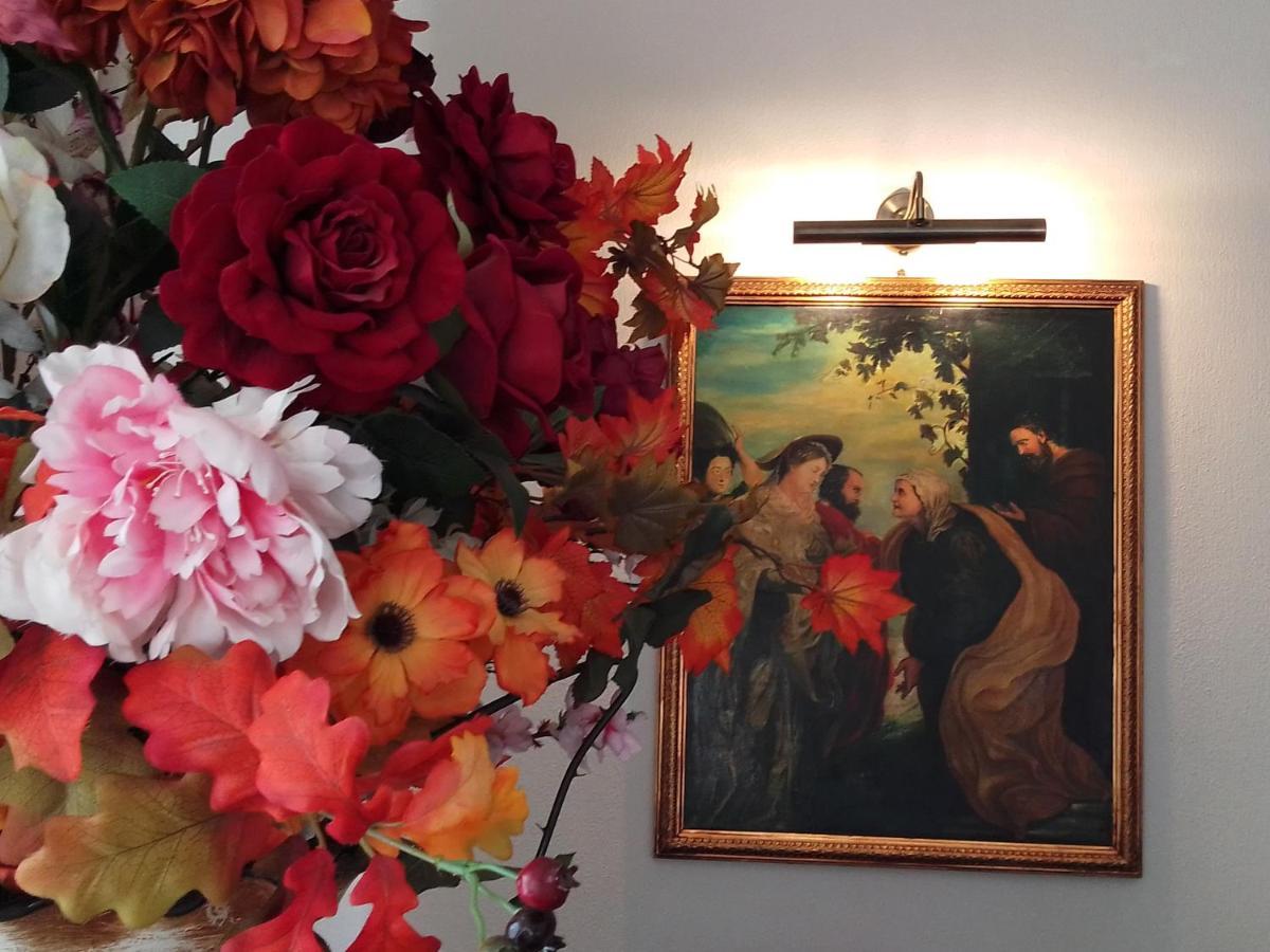 Casa Maria Roses Hotel ริชนอฟ ภายนอก รูปภาพ