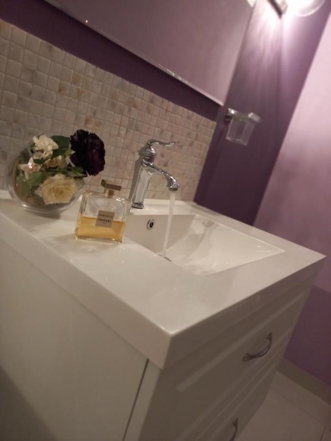 Casa Maria Roses Hotel ริชนอฟ ภายนอก รูปภาพ